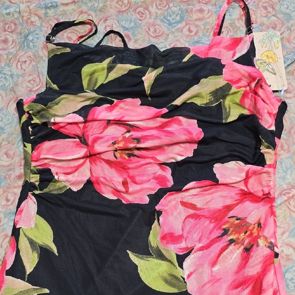 Persaya Black Maxi Dress with Pink Floral Design - Picture 6 of 9